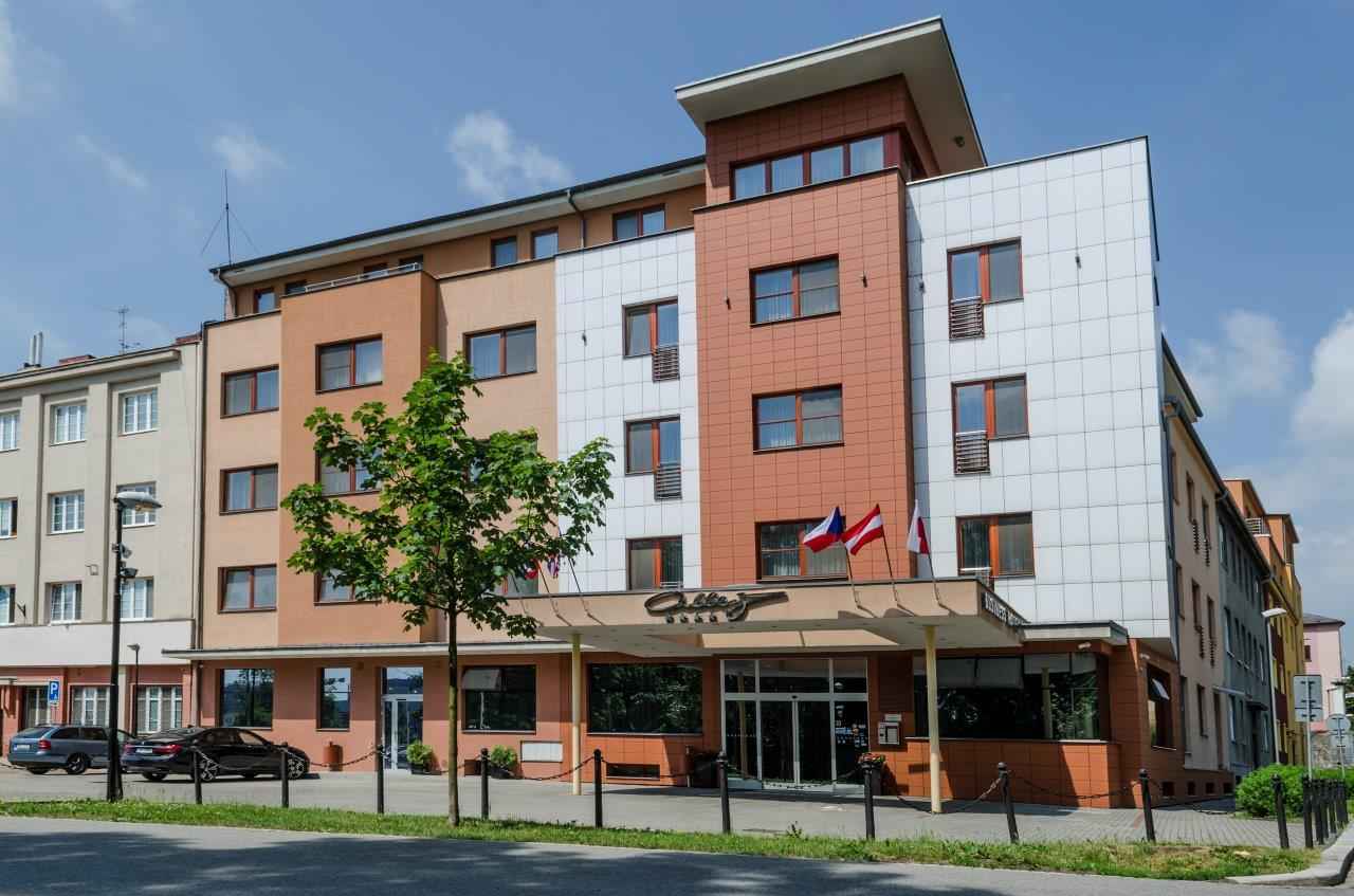 Hotel Alley