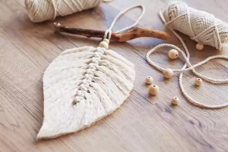 Macramé tvoření s RC Olivy - výroba klíčenek