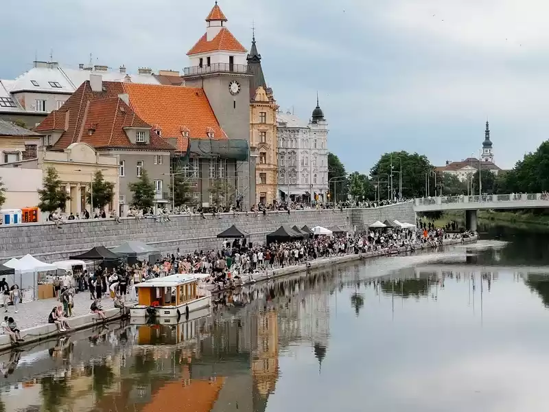 Náplavka žije! Olomoucký Festival