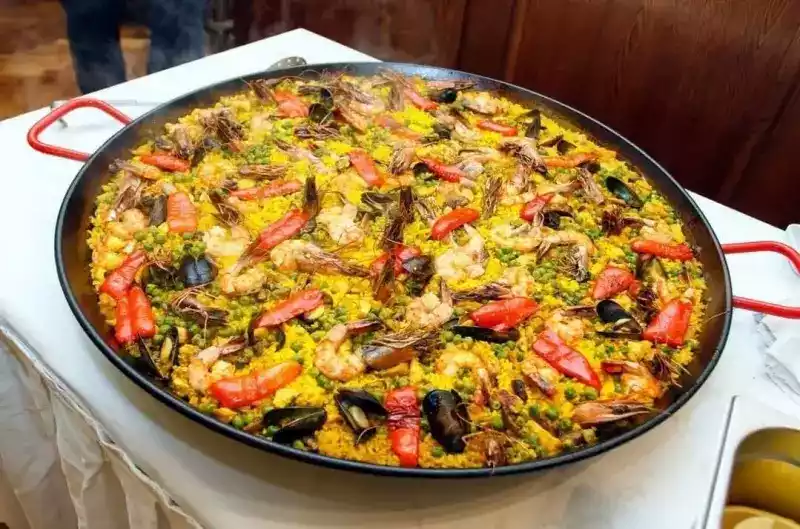 Paella na Zahradě