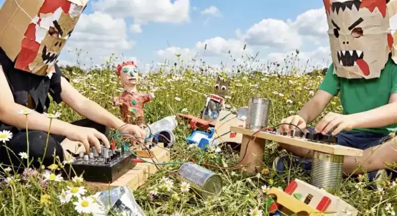 SOMA 4: Petr Válek + Skovka Et Al. Performance