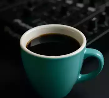 Brunch AMbient Beats: COOM