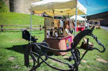 HRAD HELFŠTÝN ZVE NA VELIKONOČNÍ PROGRAM