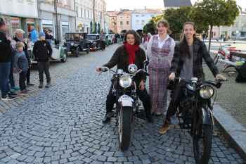 ZÁVĚR SEZÓNY OLDTIMER CLUBU HELFŠTÝN