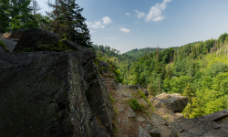 Ścieżka przyrodniczo-edukacyjna przez Dolinę Bystrzycką (cz. Údolím Bystřice)
